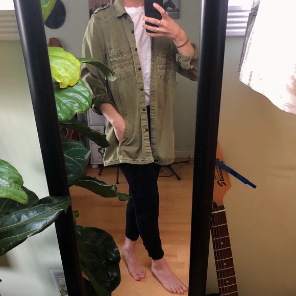 Oversized Zara Button-Down - Picture 1 of 6